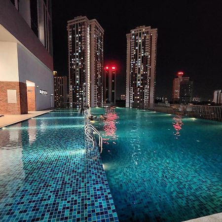 Chambers Residences Suites Klcc Куала Лумпур Екстериор снимка