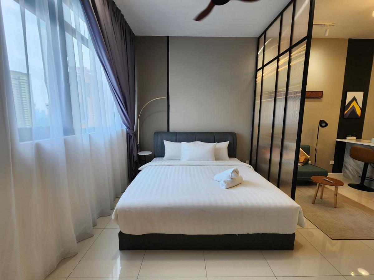 Chambers Residences Suites Klcc Куала Лумпур Екстериор снимка
