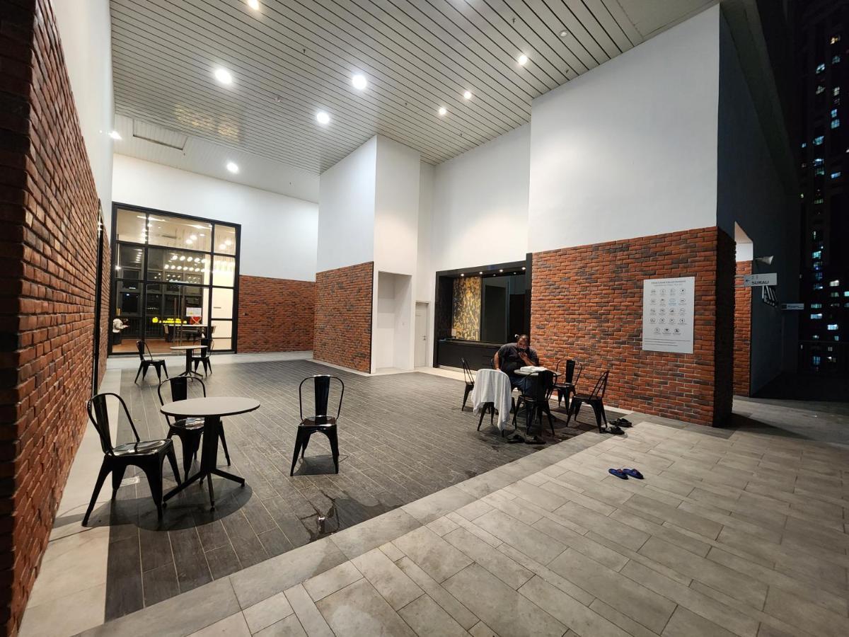 Chambers Residences Suites Klcc Куала Лумпур Екстериор снимка