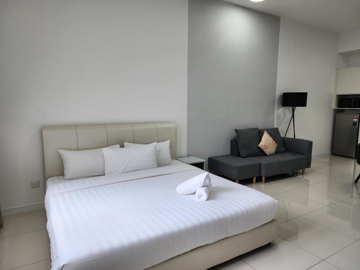 Chambers Residences Suites Klcc Куала Лумпур Екстериор снимка