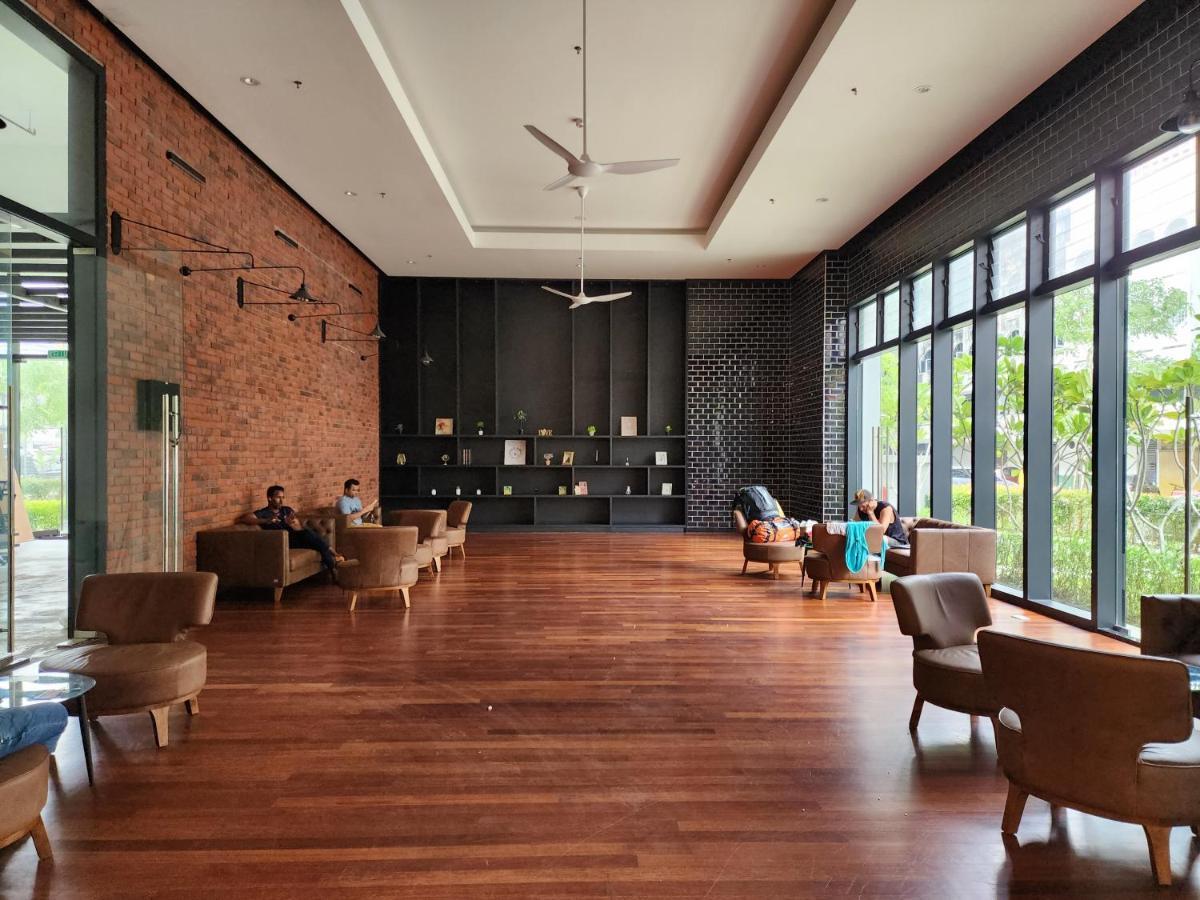 Chambers Residences Suites Klcc Куала Лумпур Екстериор снимка