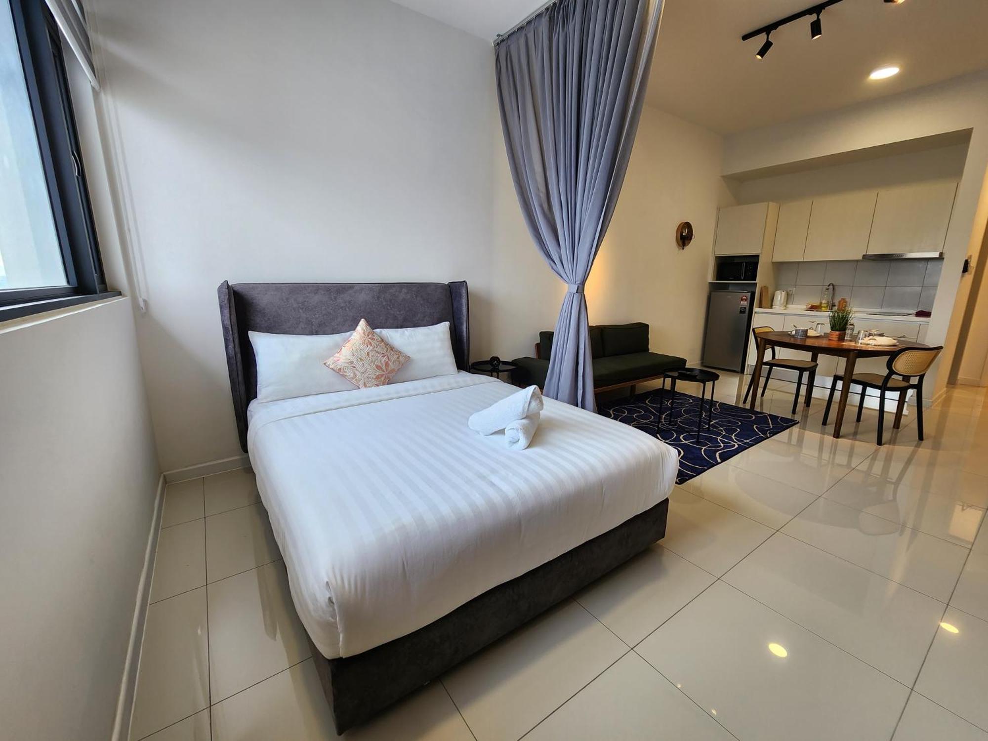 Chambers Residences Suites Klcc Куала Лумпур Екстериор снимка