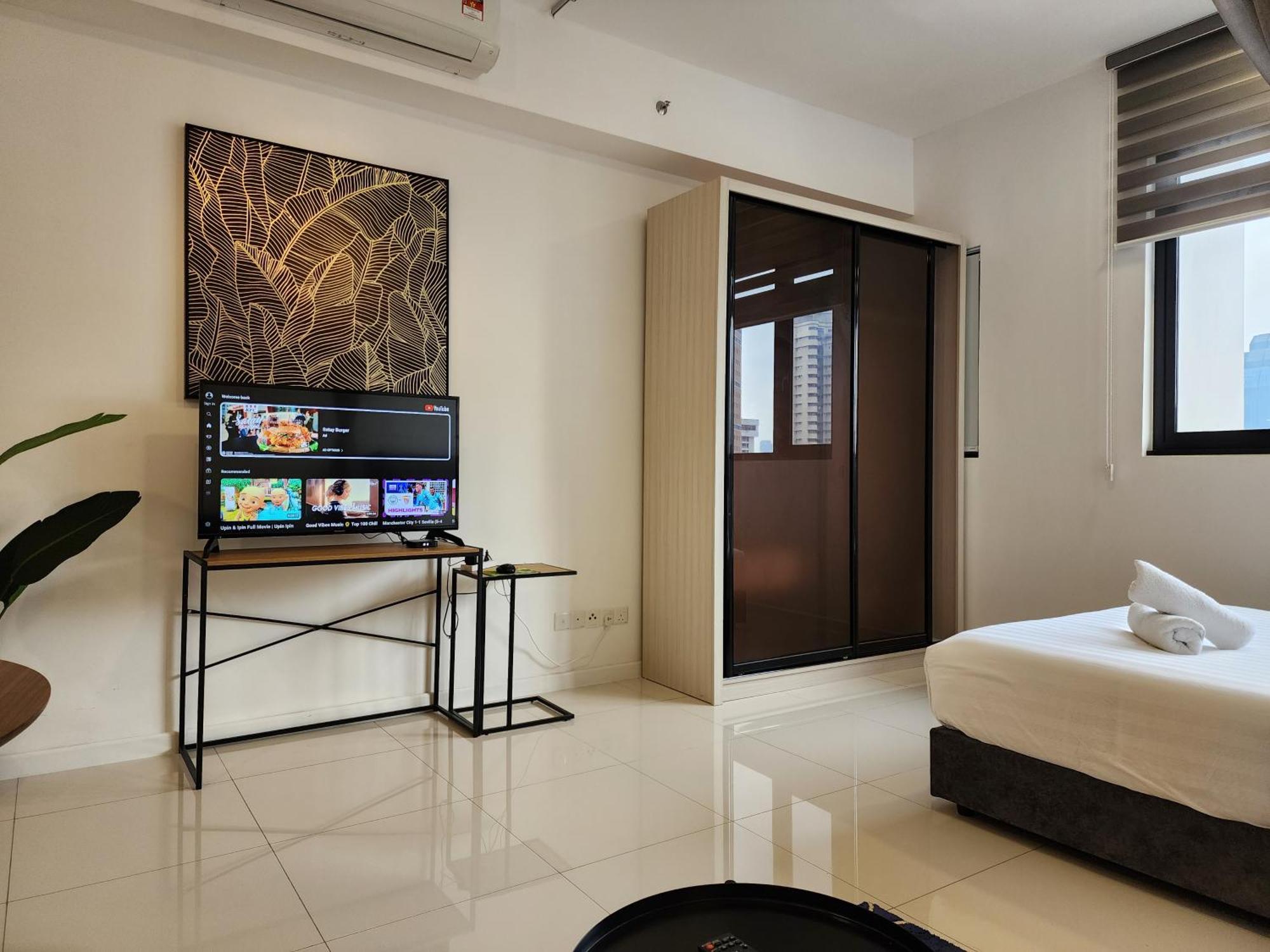 Chambers Residences Suites Klcc Куала Лумпур Екстериор снимка