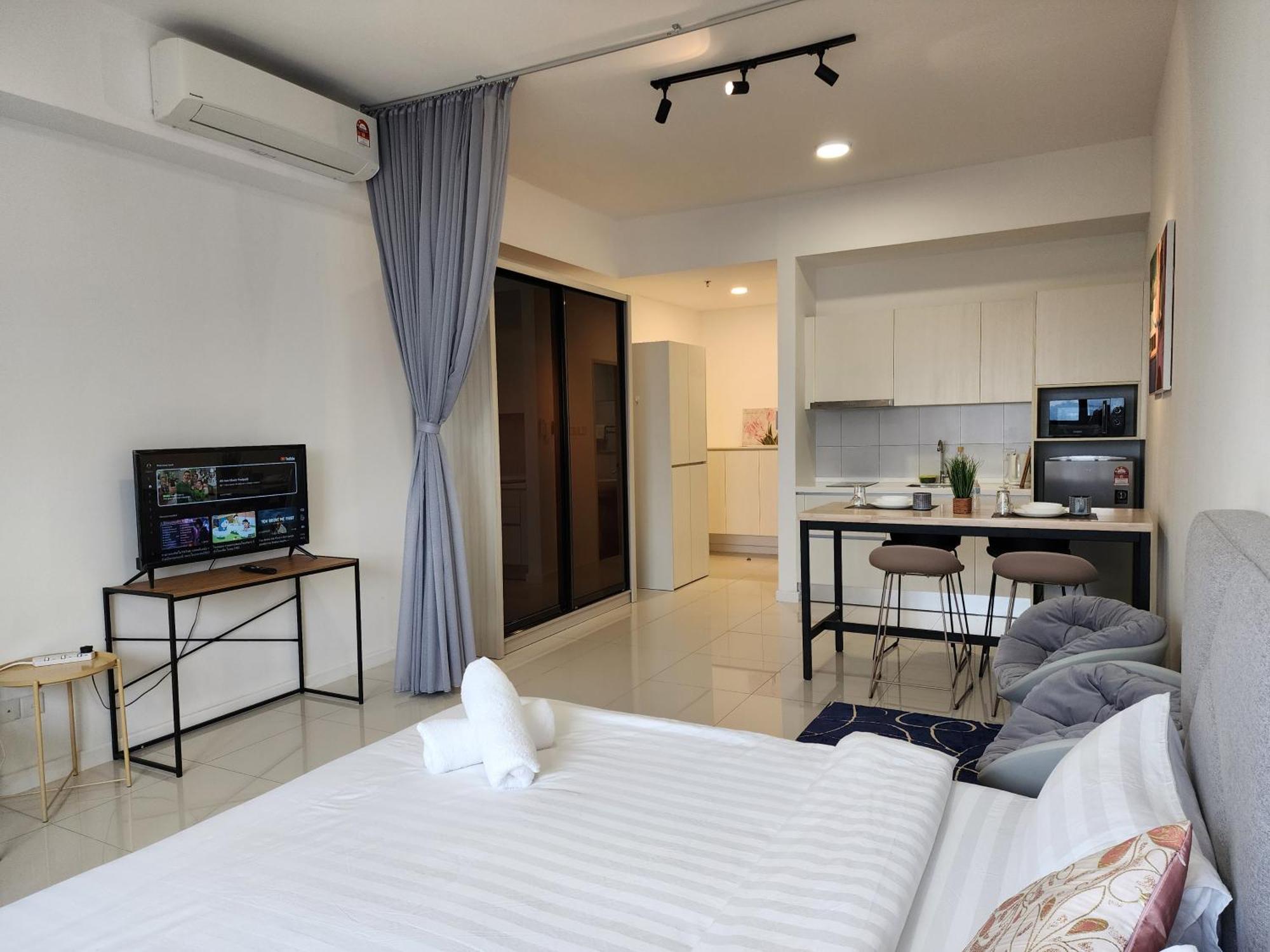 Chambers Residences Suites Klcc Куала Лумпур Екстериор снимка